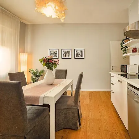 Apartamento A Casa Di Adele Verona Exterior foto